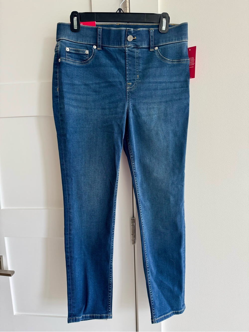SPANXshape Every Wear Pull-on Ankle skinny Jeans - NWT